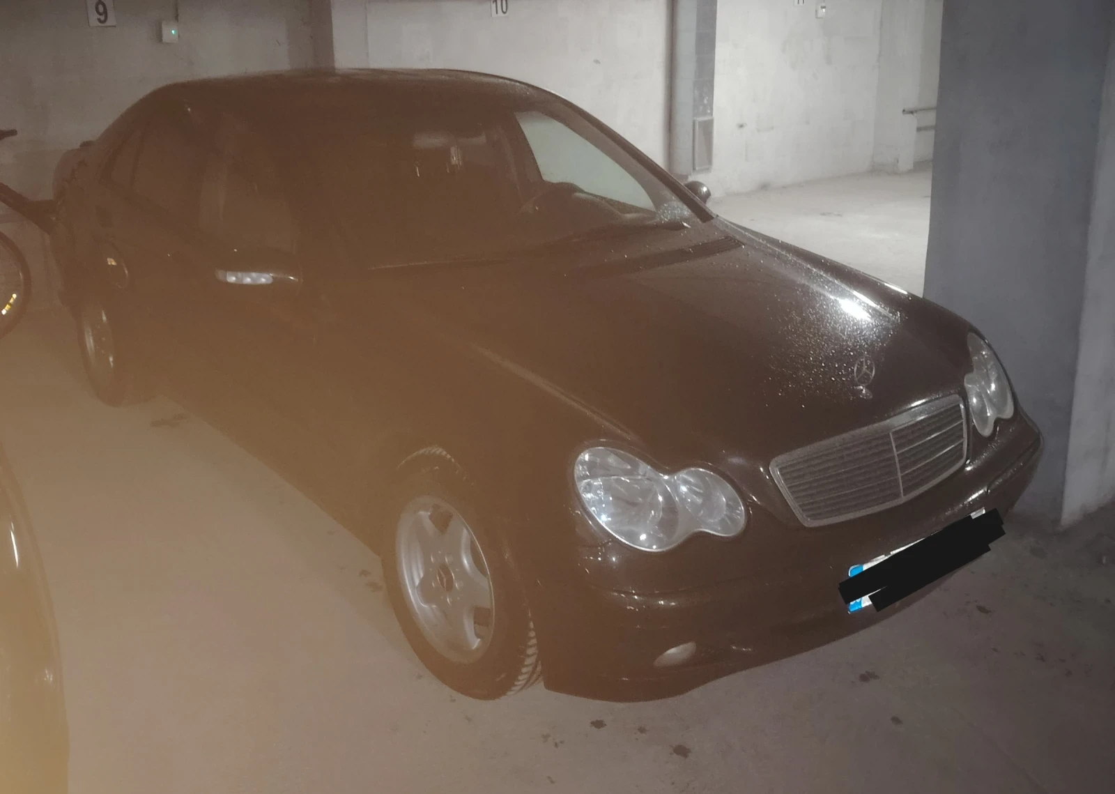 Mercedes-Benz C 200, снимка 4 - Автомобили и джипове - 54717752
