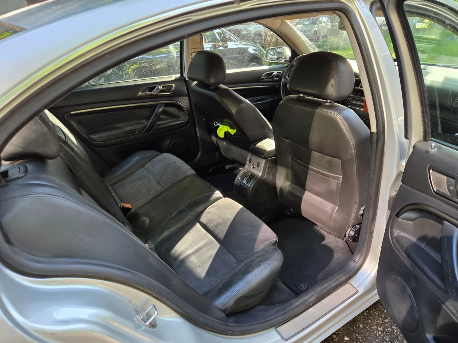 Skoda Superb Седан, снимка 2 - Автомобили и джипове - 54742504