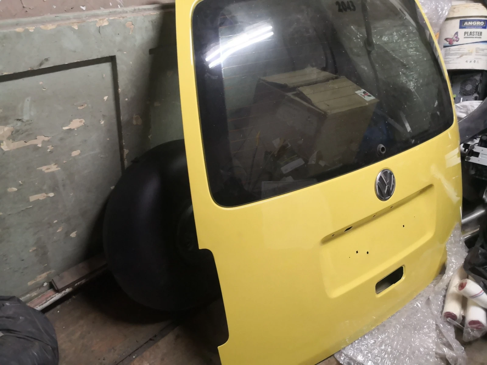 VW Caddy, снимка 2 - Автомобили и джипове - 54991056