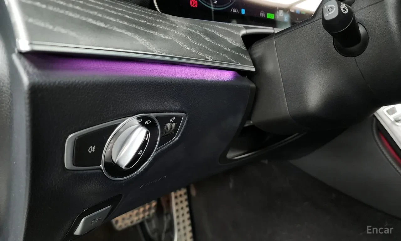 Mercedes-Benz E 350 AMG Line| 4MATIC| LEATHER| LED| DIGITAL DISPLAY| N | Mobile.bg � ����������� 16