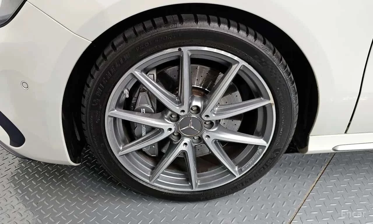 Mercedes-Benz A45 AMG * 4MATIC * КРАЙНА ЦЕНА ДО БЪЛГАРИЯ * АВТОКРЕДИТ, снимка 5 - Автомобили и джипове - 55570963