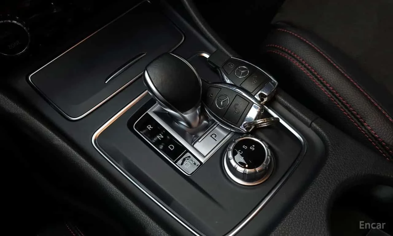 Mercedes-Benz A45 AMG * 4MATIC * КРАЙНА ЦЕНА ДО БЪЛГАРИЯ * АВТОКРЕДИТ, снимка 9 - Автомобили и джипове - 55570963