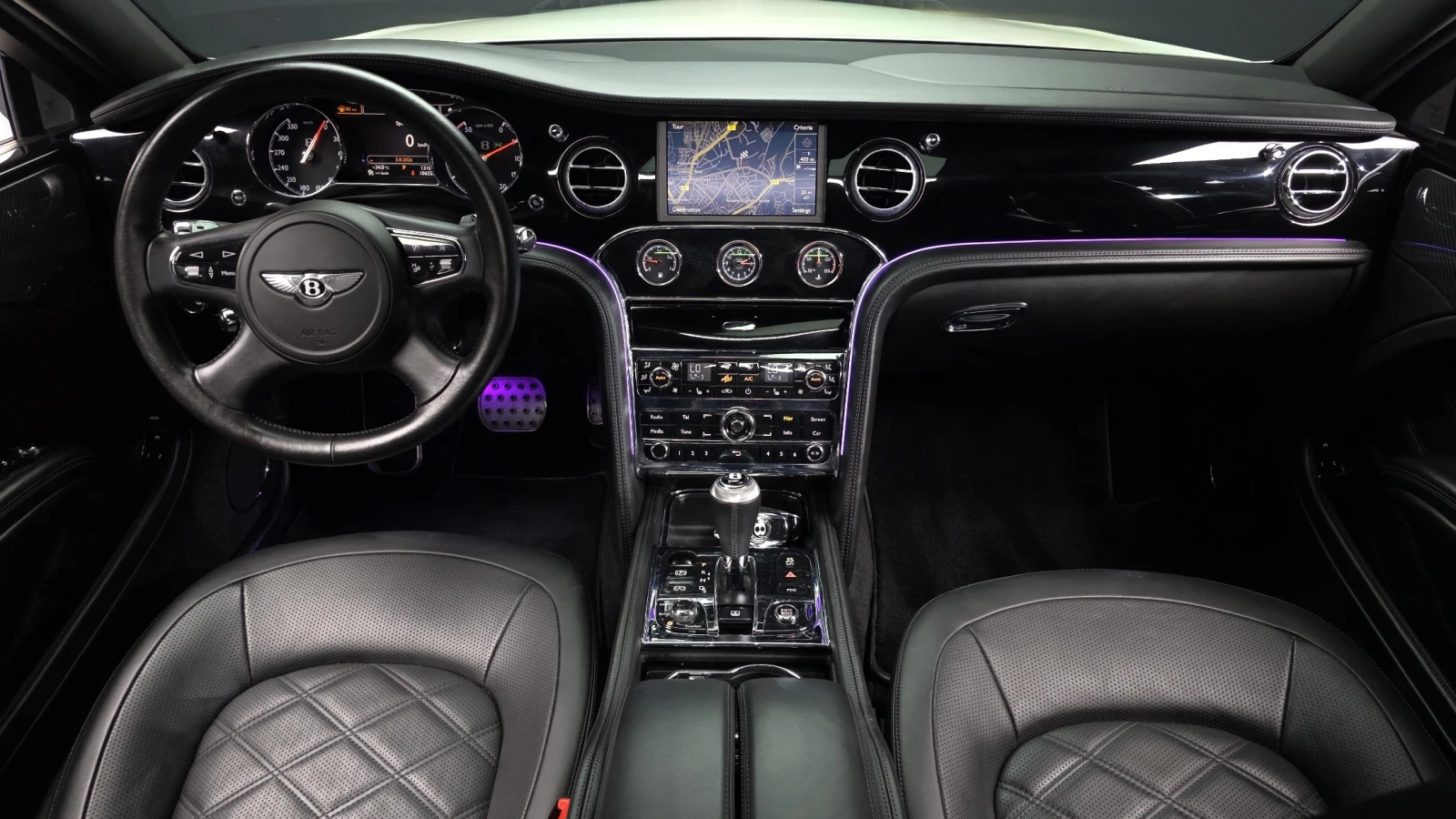 Bentley Mulsanne SOFT CLOSE* ЕЛ. БАГАЖНИК* МАСАЖ* ЛЮК* КРАЙНА ЦЕНА, снимка 7 - Автомобили и джипове - 55593673