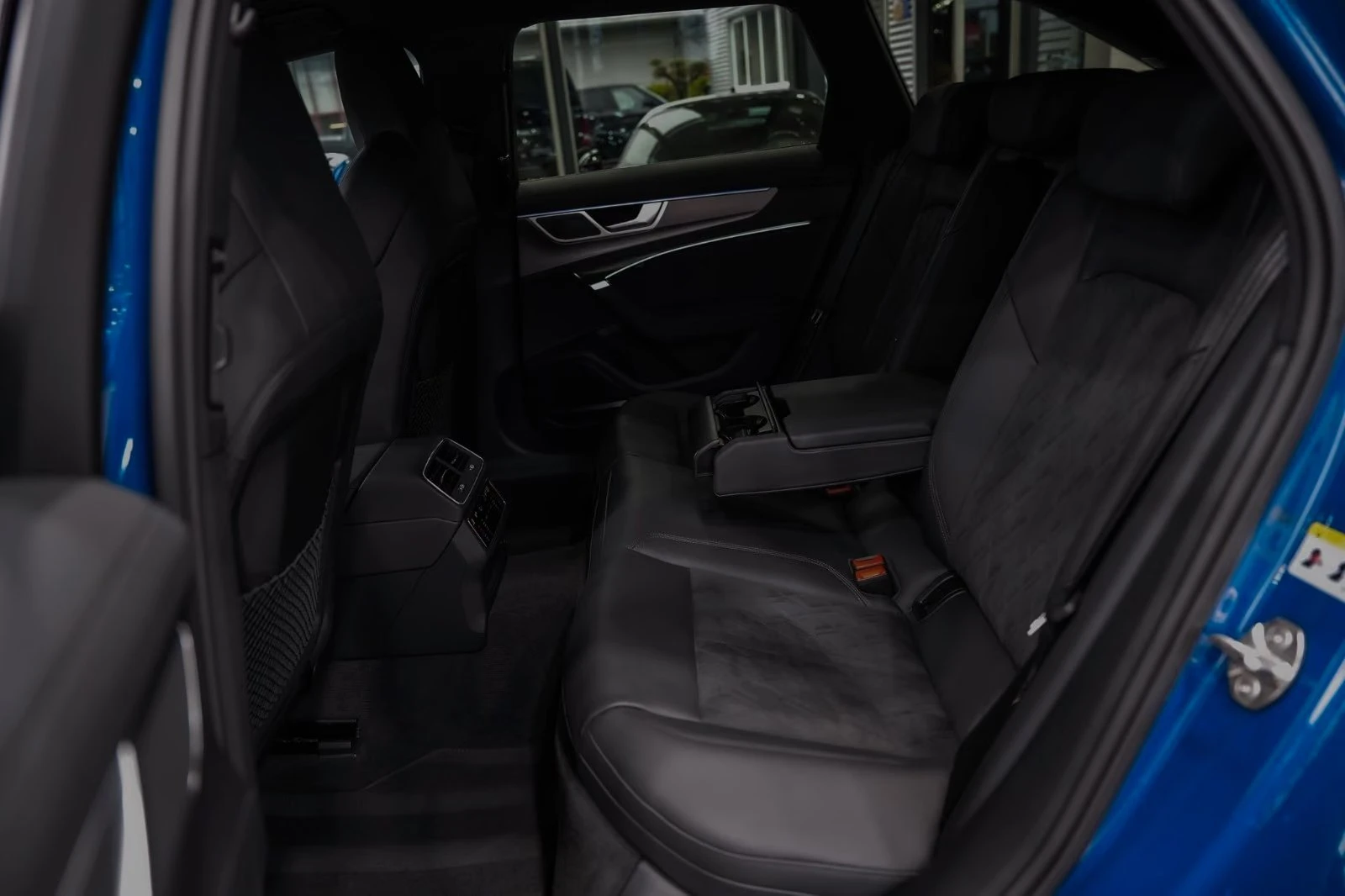 Audi Rs6 PERFORMANCE / BLACK OPTIC / B&O / MATRIX / DYNAMIC, снимка 15 - Автомобили и джипове - 56015723