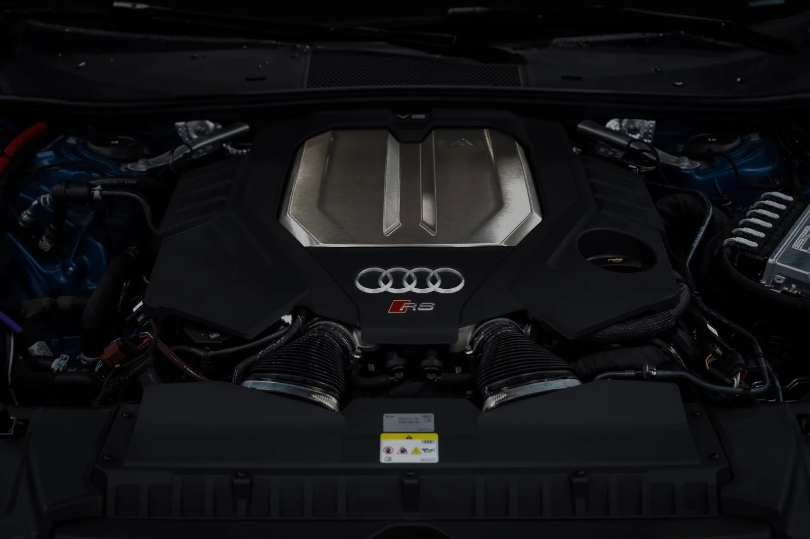 Audi Rs6 PERFORMANCE / BLACK OPTIC / B&O / MATRIX / DYNAMIC, снимка 16 - Автомобили и джипове - 56015723