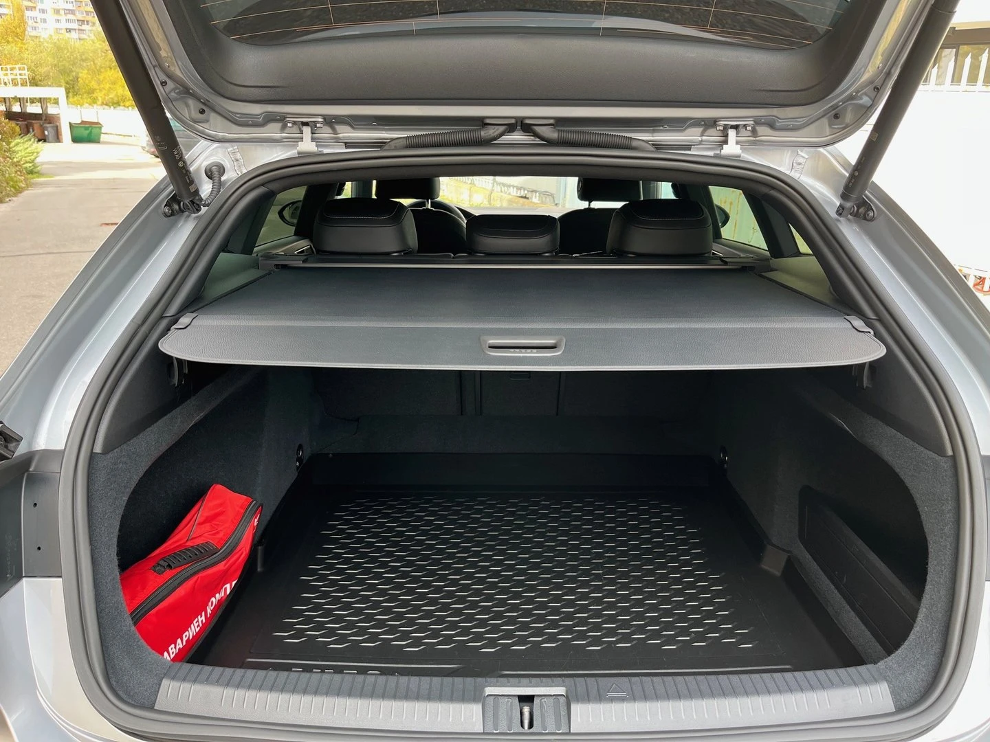 VW Arteon, снимка 4 - Автомобили и джипове - 56536521