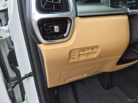 Kia Sorento 2.5T\Дигитално табло\Топ оферта, снимка 17