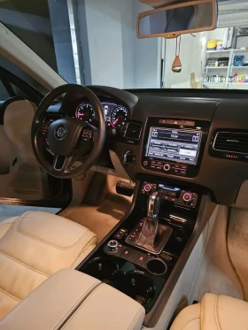 VW Touareg 3.0tdi 8 скорости, снимка 10