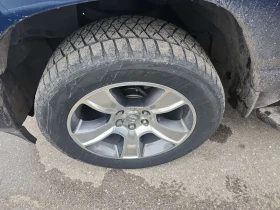 Dodge RAM 1500 SPORT/CARFAX/Кожа/Подгрев/Панорама/5.7 Хеми, снимка 16 - Автомобили и джипове - 53700416