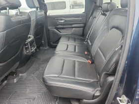 Dodge RAM 1500 SPORT/CARFAX/Кожа/Подгрев/Панорама/5.7 Хеми, снимка 11 - Автомобили и джипове - 53700416