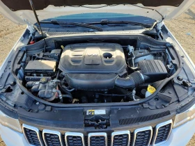 Jeep Grand cherokee LIMITED 3.6 !FULL!PANO/CAM/ - 14860 € / 29063.63 лв. - 63024737 12