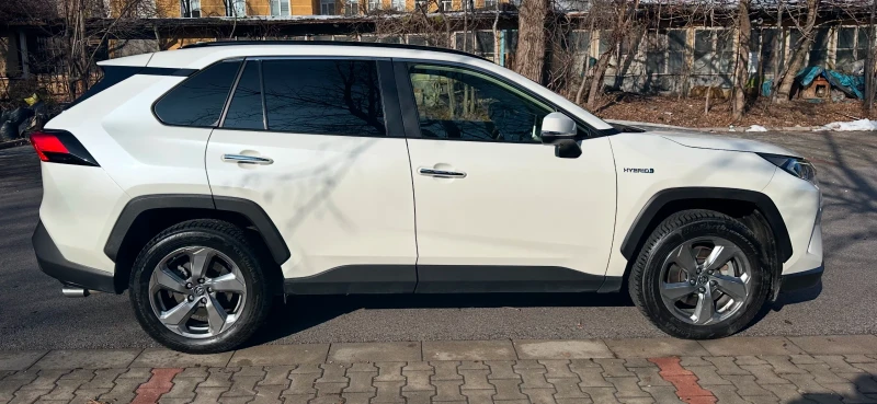 Toyota Rav4 Luxury Premium , снимка 2 - Автомобили и джипове - 48504891