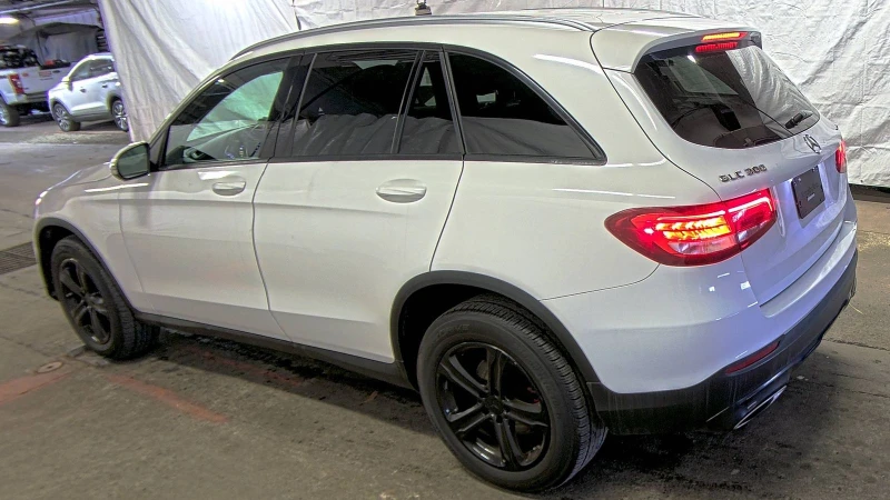 Mercedes-Benz GLC 4MATIC, снимка 4 - Автомобили и джипове - 48680883