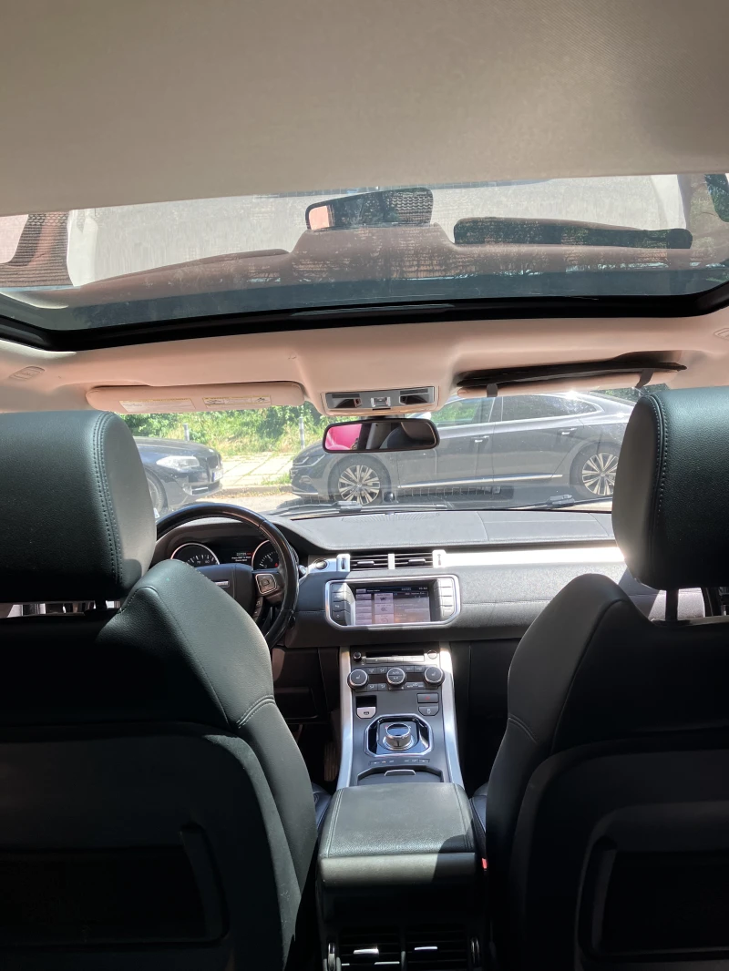 Land Rover Evoque, снимка 8 - Автомобили и джипове - 52611033