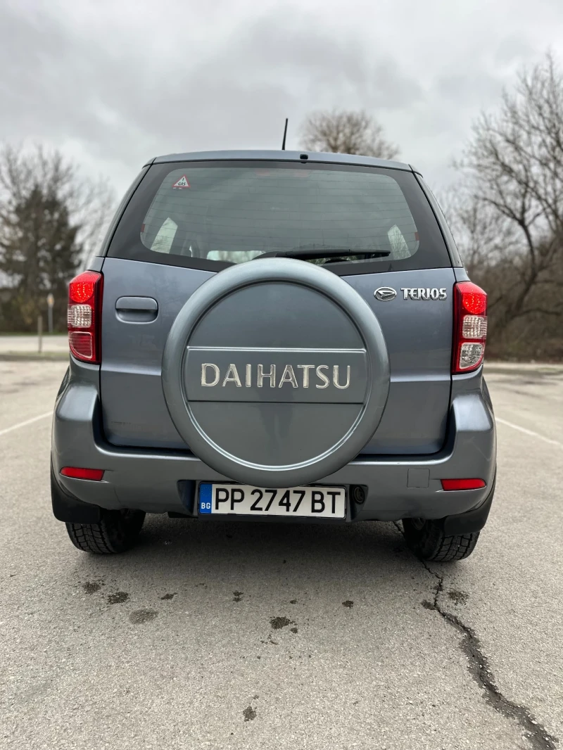 Daihatsu Terios 1.5 4х4 Газ/бензин, снимка 6 - Автомобили и джипове - 52593009