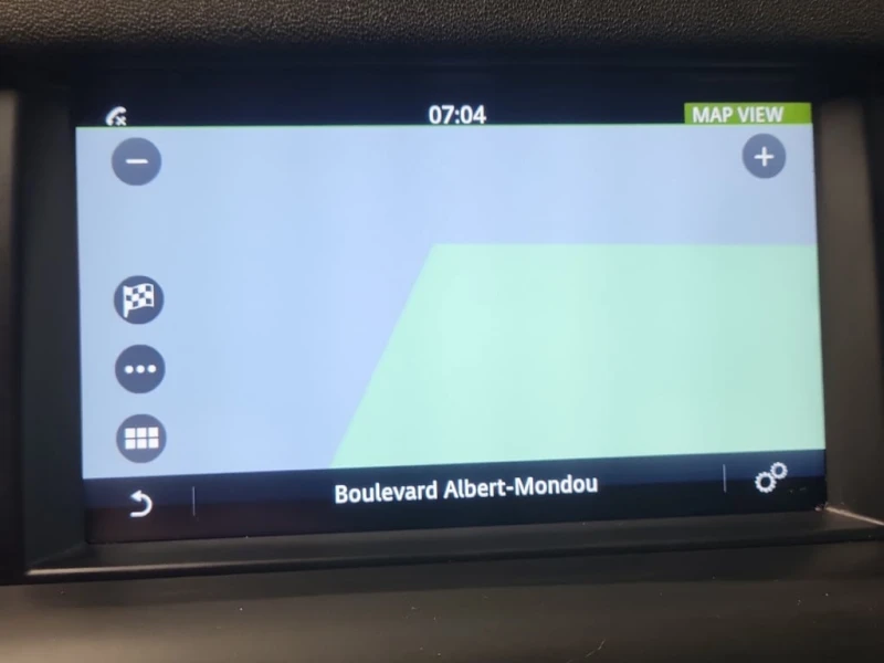 Land Rover Discovery Sport * HSE * CARFAX * ЦЕНА ДО БГ, снимка 10 - Автомобили и джипове - 52727600