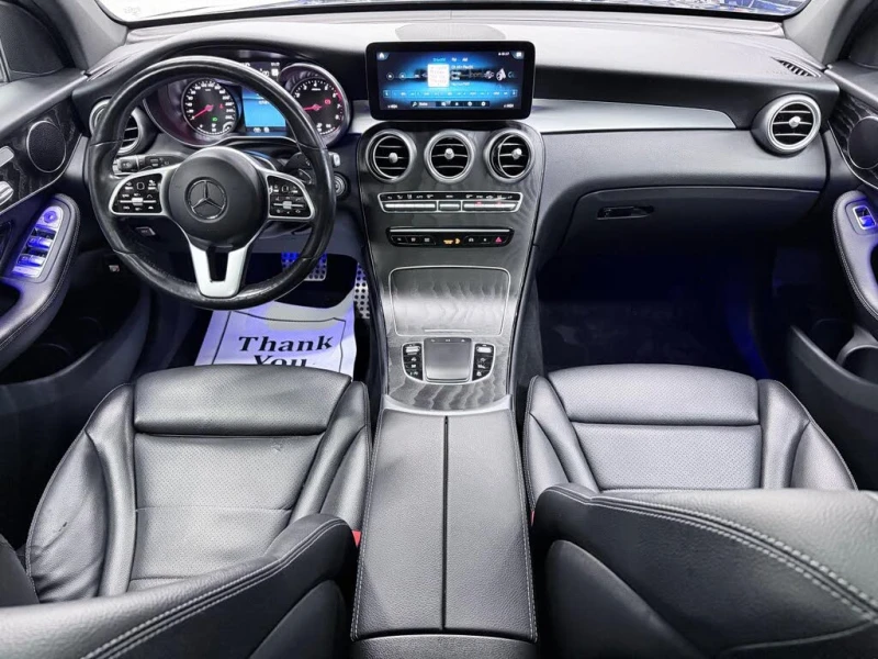 Mercedes-Benz GLC 300 Night PKG* Distronic* ПАНО* 360, снимка 9 - Автомобили и джипове - 53275200