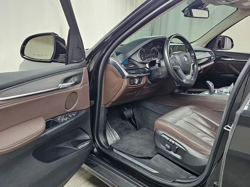 BMW X5 xDrive 30D - изображение 10