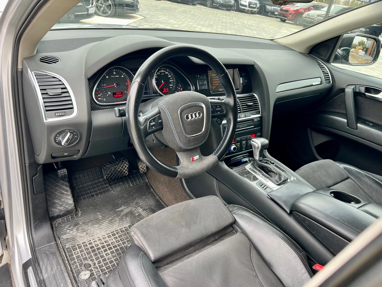 Audi Q7 3.0TDI* FACELIFT* S-LINE - изображение 10