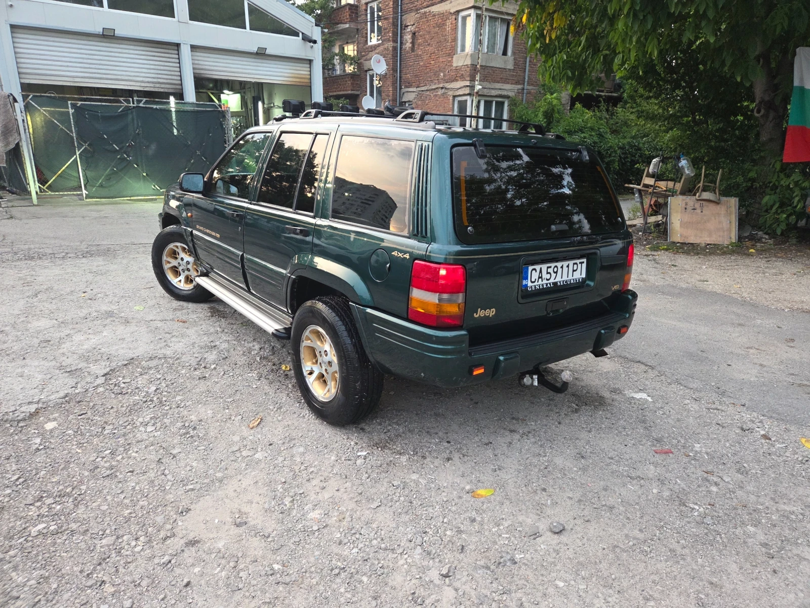 Jeep Grand cherokee 5.2 V8 Газ  - изображение 3