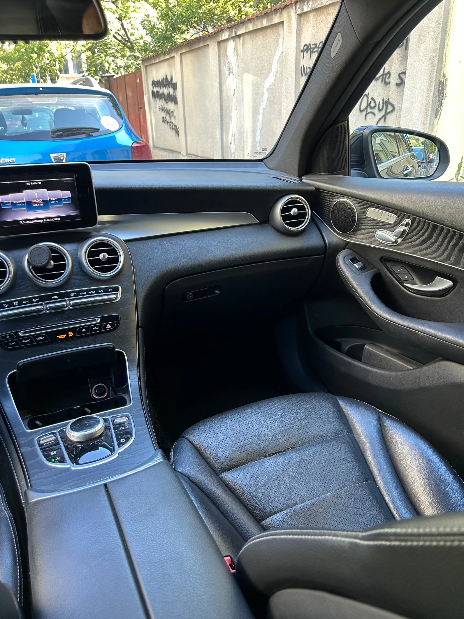 Mercedes-Benz GLC 300 ТОП СЪСТОЯНИЕ - изображение 7