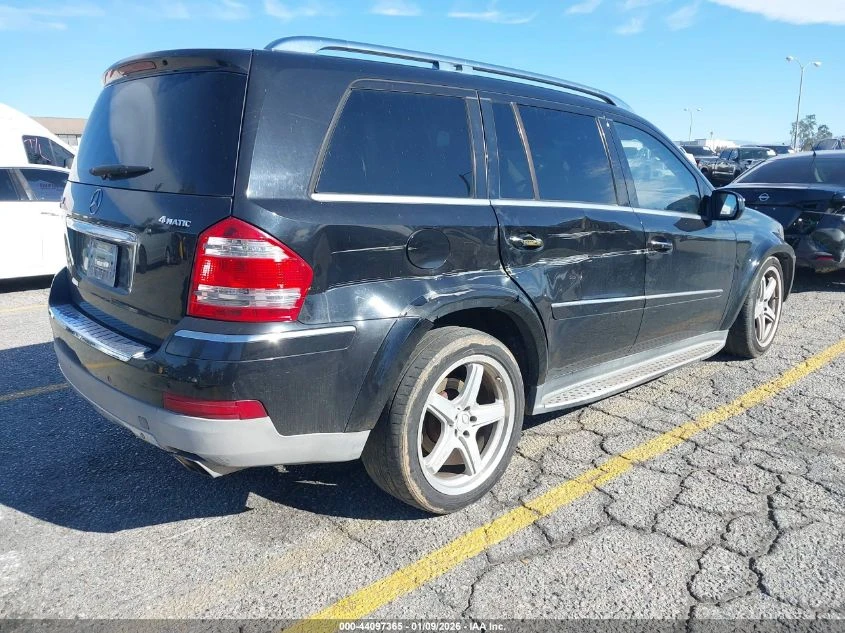 Mercedes-Benz GL 550 5.5l 4Matic - изображение 4