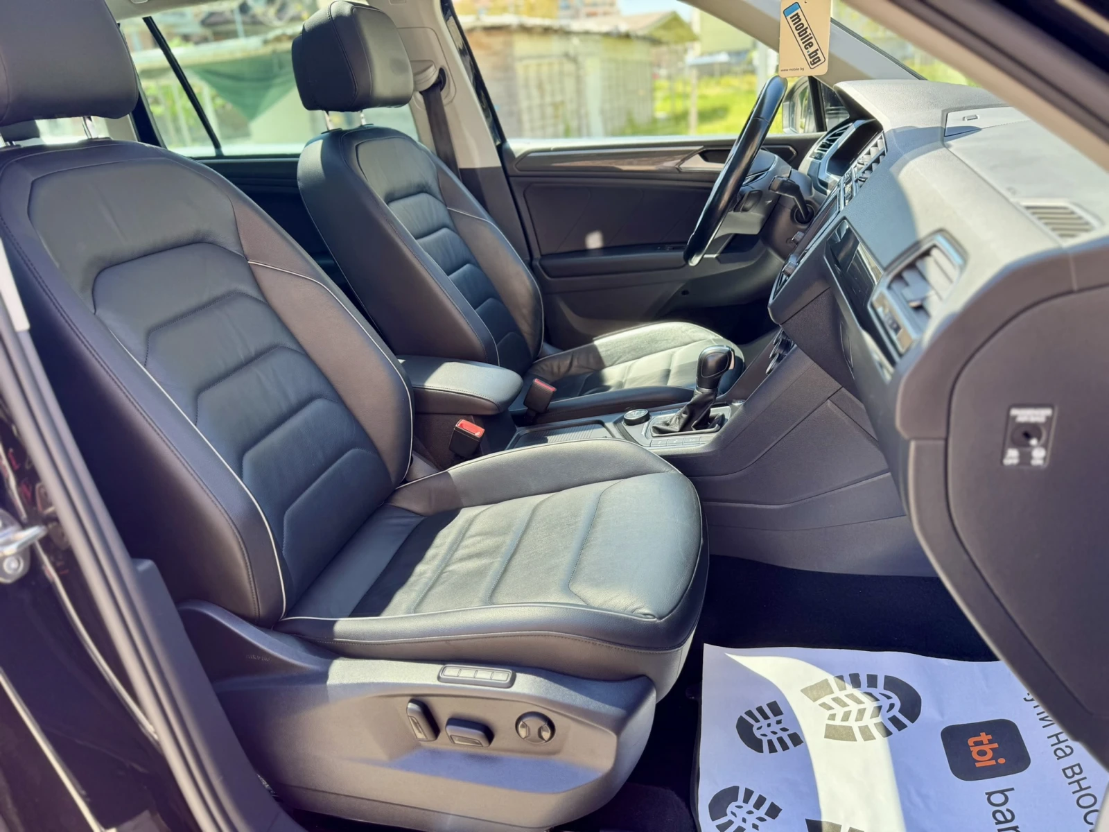 VW Tiguan 2.0 TDI 4Motion Highline, снимка 8 - Автомобили и джипове - 54481974