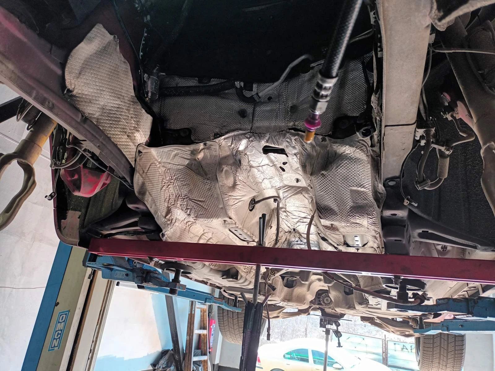 Jeep Grand cherokee 6.4 SRT LPG, снимка 10 - Автомобили и джипове - 55342918