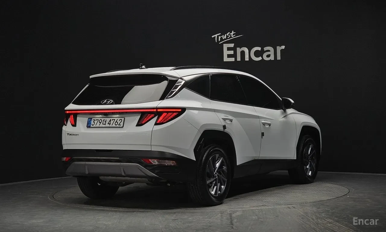 Hyundai Tucson HYBRID* ОБДУХ* ПОДГРЕВ* BOSE* 360* М.ТОЧКА, снимка 2 - Автомобили и джипове - 55728170