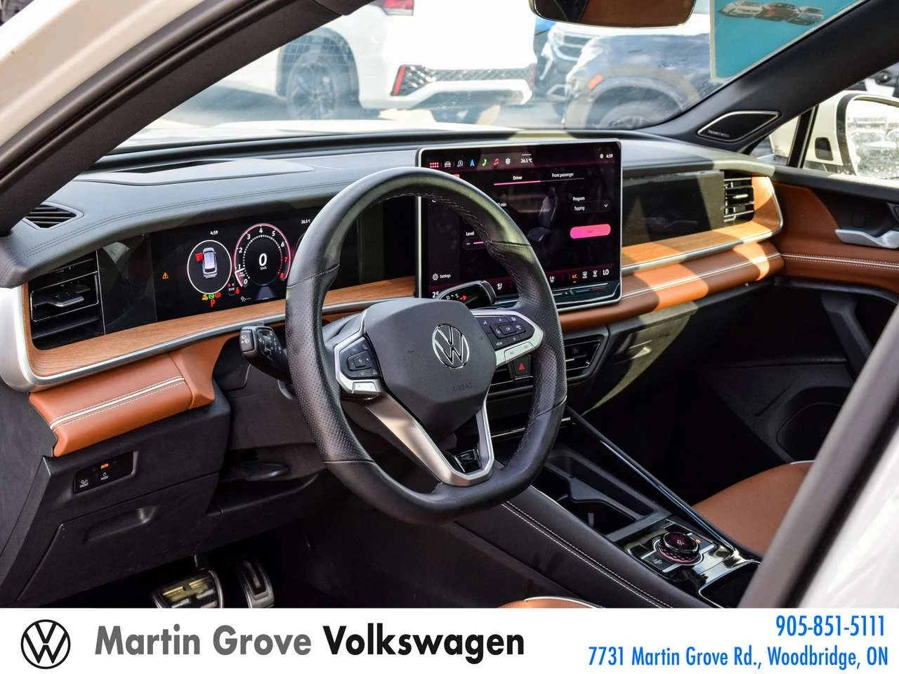VW Tiguan Highline Turbo R-Line | Massage Seats HUD CPO | Mobile.bg � ����������� 9