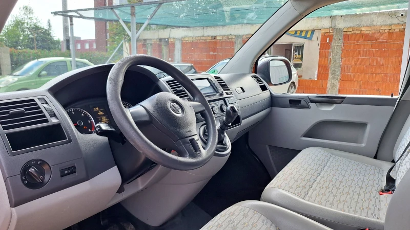 VW Transporter 2.0TDi, снимка 8 - Бусове и автобуси - 50420308