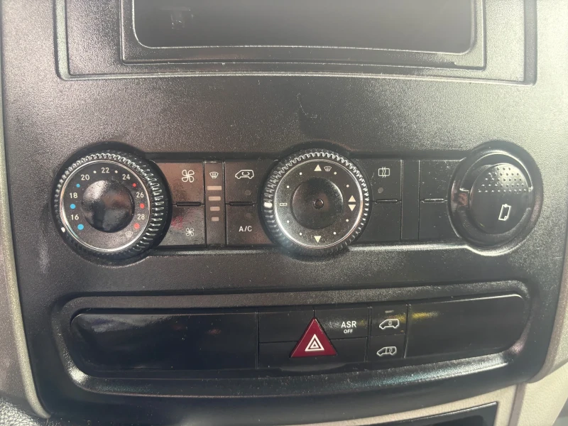Mercedes-Benz Sprinter ХЛАДИЛЕН, снимка 12 - Бусове и автобуси - 51759834