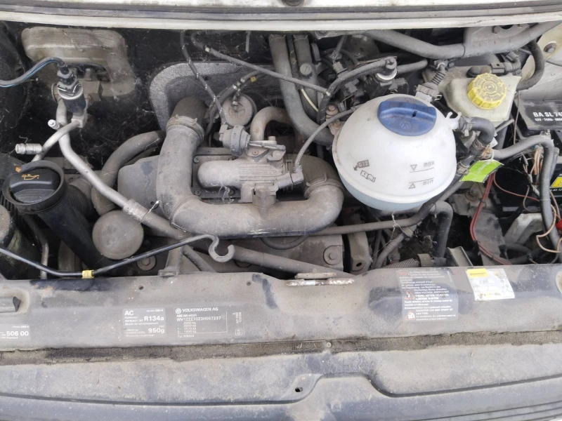 VW T4 2.5TDI, снимка 15 - Бусове и автобуси - 53445207