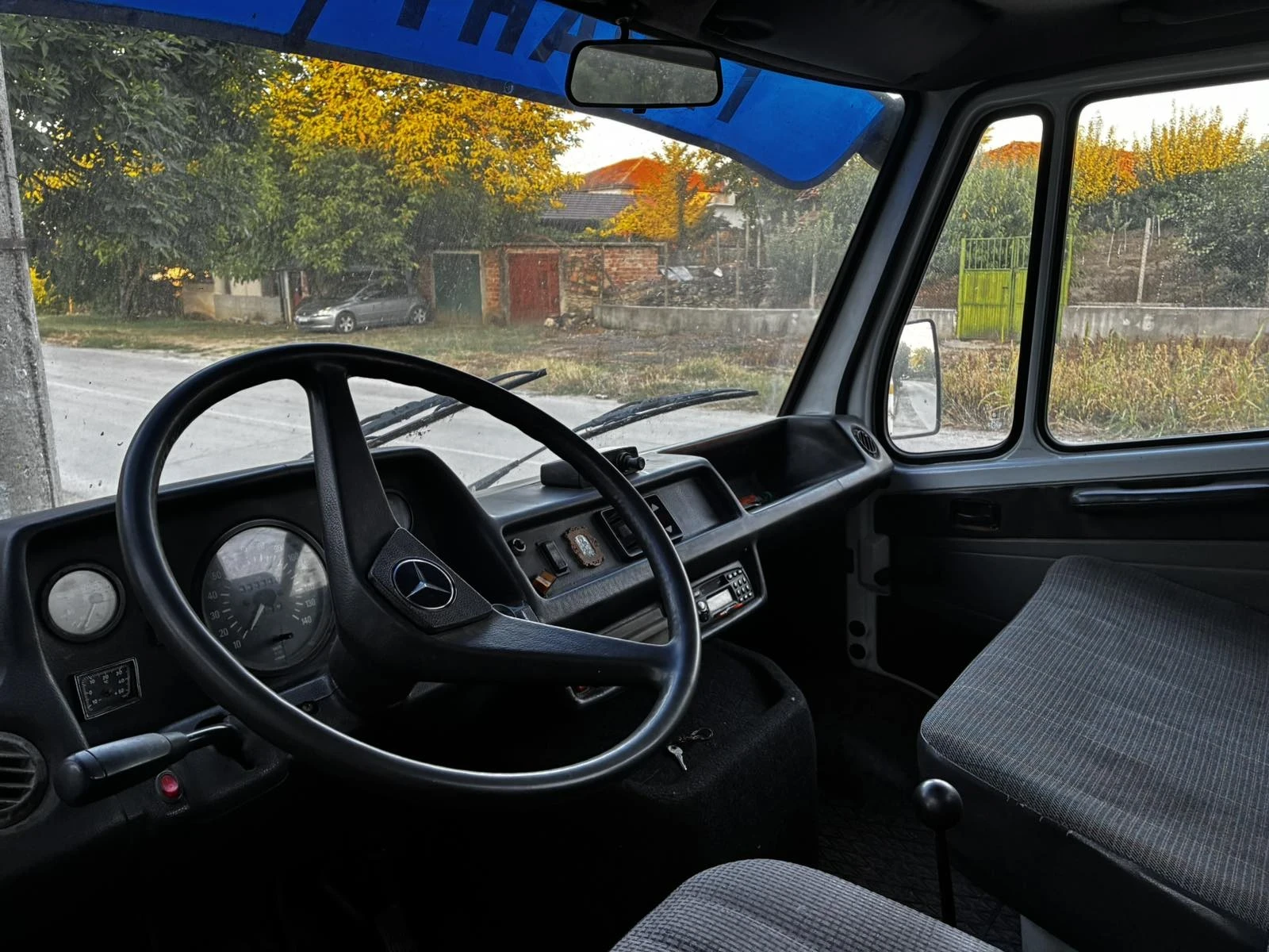 Mercedes-Benz 207 ПЪТНА ПОМОЩ , снимка 5 - Бусове и автобуси - 55794884