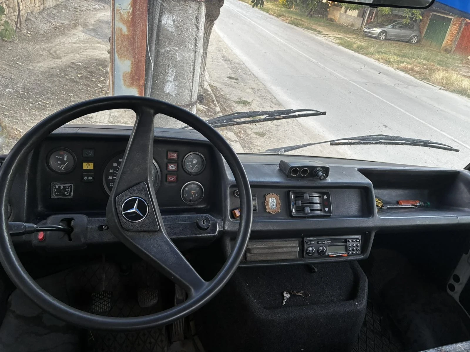 Mercedes-Benz 207 ПЪТНА ПОМОЩ , снимка 6 - Бусове и автобуси - 55794884