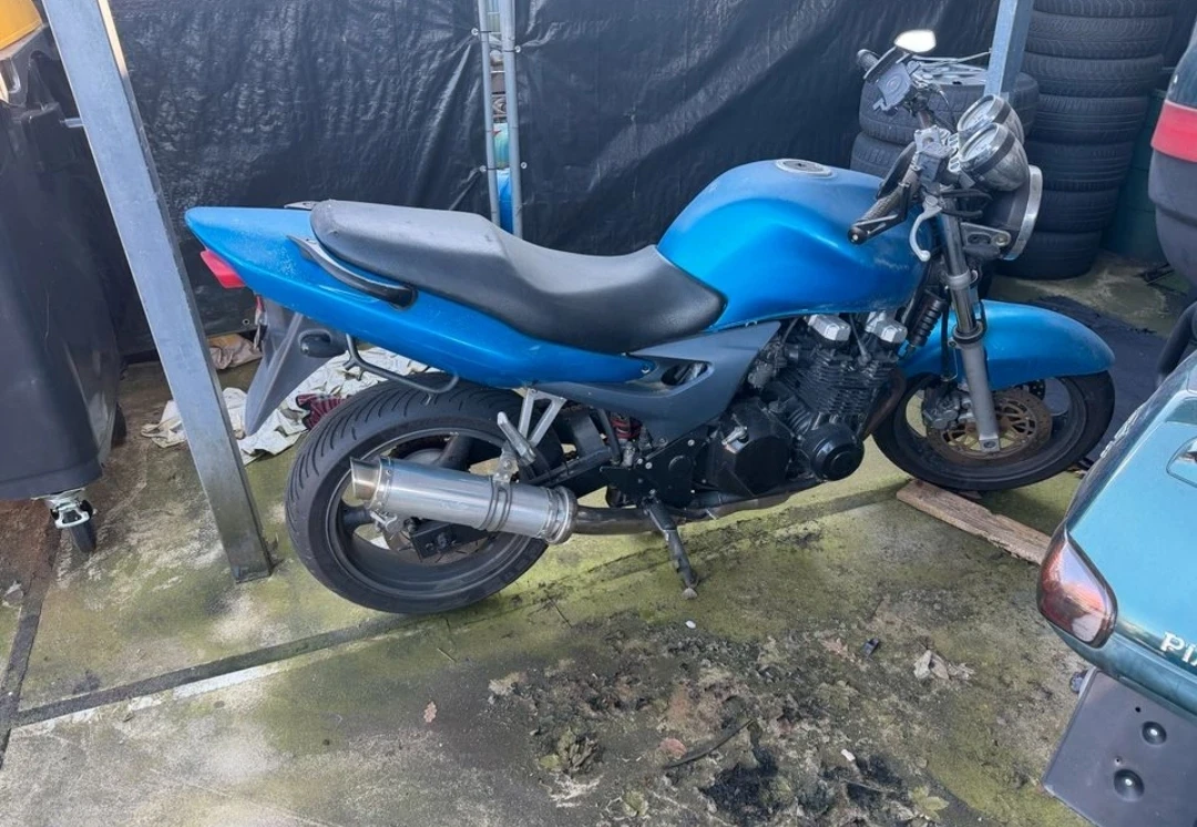 Kawasaki Zr Zr 7 внос Германия Бърза продажба , снимка 2 - Мотоциклети и мототехника - 53876182