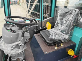����� ������� Komatsu ����� ���� 65 �.� | Mobile.bg � ����� ������ 11