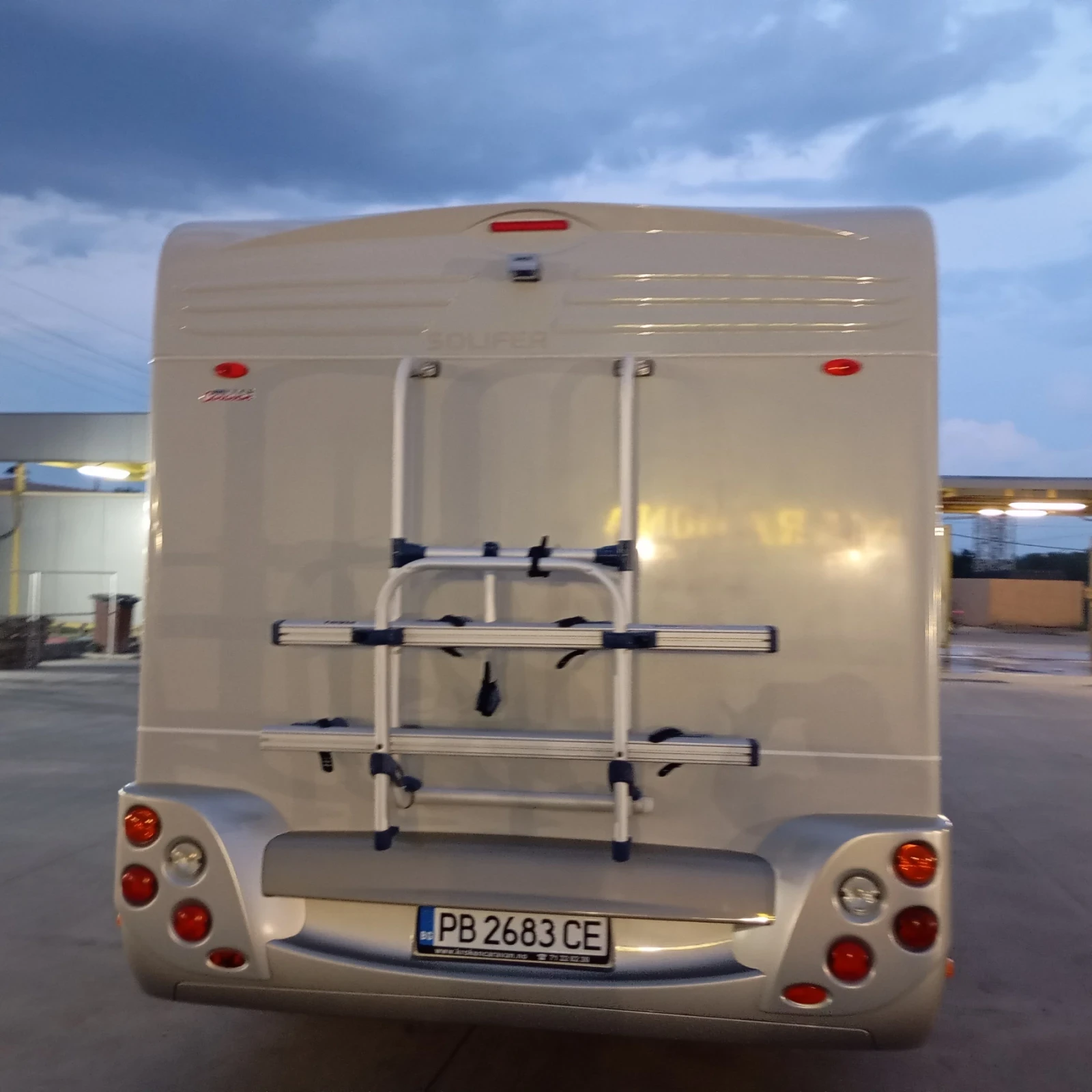 Кемпер HYMER / ERIBA Humer Solifer GT, снимка 4 - Каравани и кемпери - 54902588