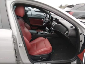 Kia Stinger AWD* KEYLESS* ПОДГРЕВ* ОБДУХВАНЕ* КАМЕРА* , снимка 10
