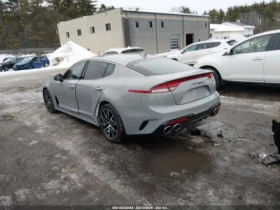 Kia Stinger AWD* KEYLESS* ПОДГРЕВ* ОБДУХВАНЕ* КАМЕРА* , снимка 5