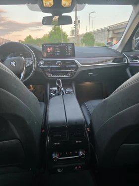 BMW 530E xDrive Touring (G31 LCI), снимка 14