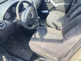 Dacia Sandero, снимка 6