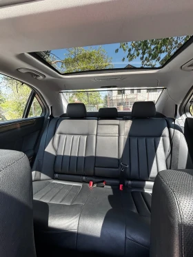 Mercedes-Benz E 350 4Matic, AirMatic, Първи собственик, снимка 7