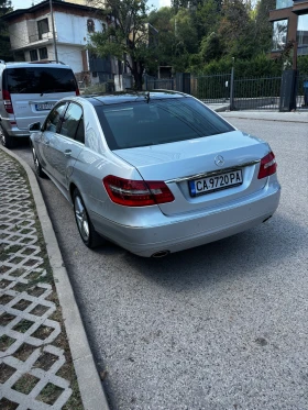 Mercedes-Benz E 350 4Matic, AirMatic, Първи собственик, снимка 3
