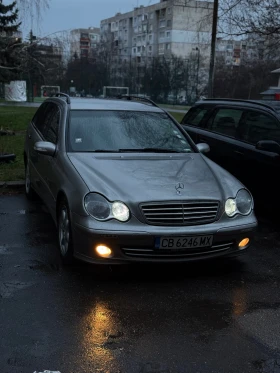 Mercedes-Benz C 220, снимка 10