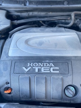 Honda Legend 3.5i, снимка 16 - Автомобили и джипове - 45846650