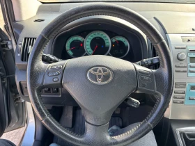 Toyota Corolla verso 2.2 D4D 136кс 7 местна, снимка 10