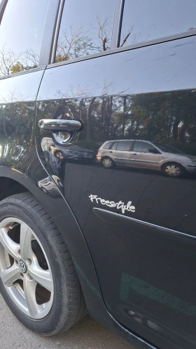 VW Touran 1.9 TDI Freestyle  | Mobile.bg    5