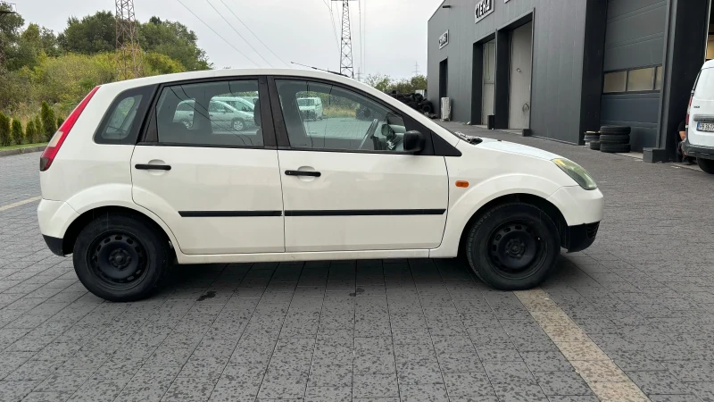 Ford Fiesta, снимка 9 - Автомобили и джипове - 46969157