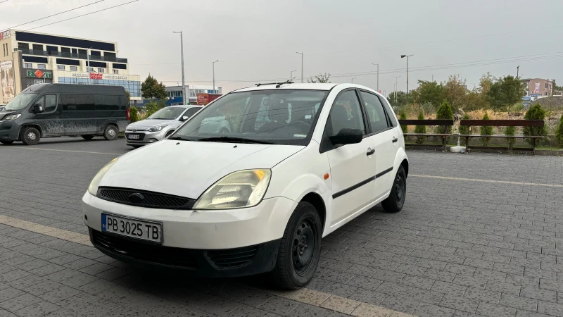 Ford Fiesta, снимка 1 - Автомобили и джипове - 46969157